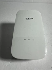 TP-LINK Av1200 Gigabit Passthrough Powerline Kit (Pair) TL-PA8010P (2)