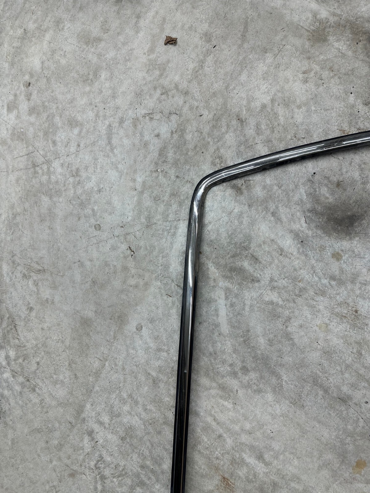 Rolls Royce Silver Seraph Rear Windshield Window Trim Chrome
