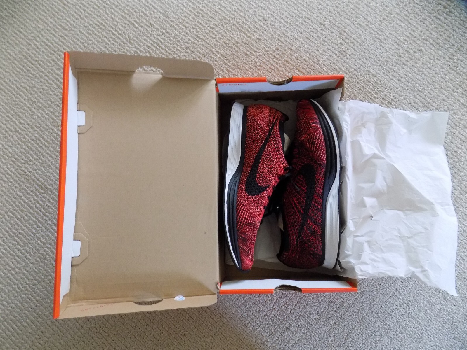 MENS 10.5 W 12 NIKE FLYKNIT RACER SHOES FIRE RED ROOSTER WHI