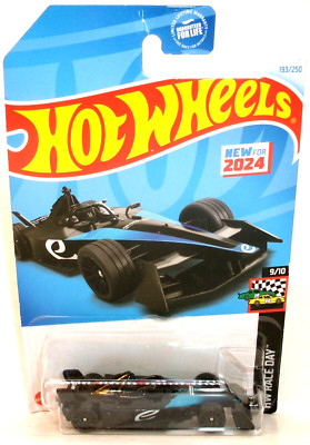 2024 HOT WHEELS 1:64 HW RACE DAY 9/10 BLACK FORMULA E GEN3 CAR  #193/250