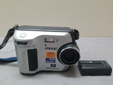 Sony FDMavica 2.0 Mega Pixel Camera C11