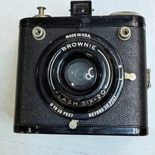 Vintage Kodak Brownie Flash Six-20 Camera โ Made in USA