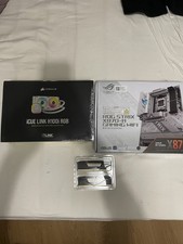 Lot Composants Hardware. Carte mère + water cooling + RAM pc Config Blanche