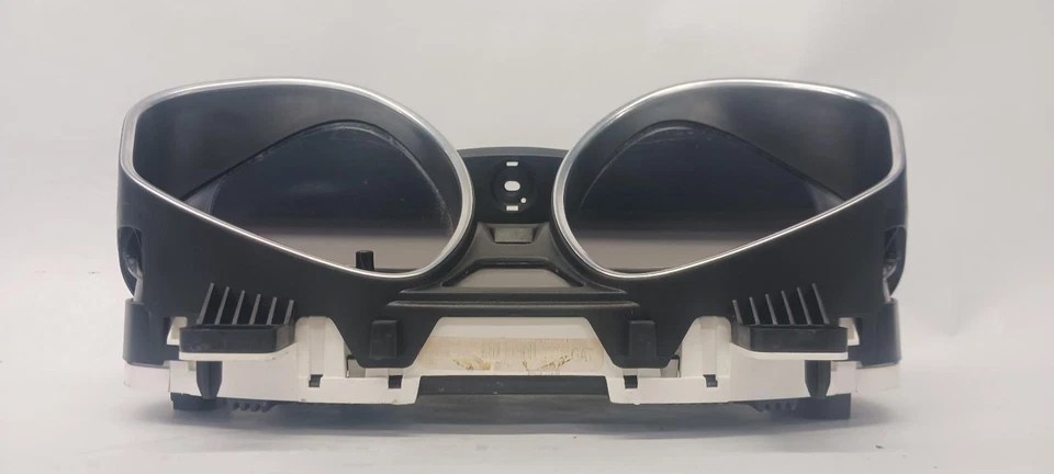 Velocímetro '15-'17 Ford Fiesta OEM 59K millas ¡1 año de garantía! Foto 2 de 4