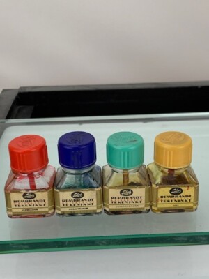 Talens Rembrandt Watervaste Tekeninkt  4 bottles, Holland (e952)