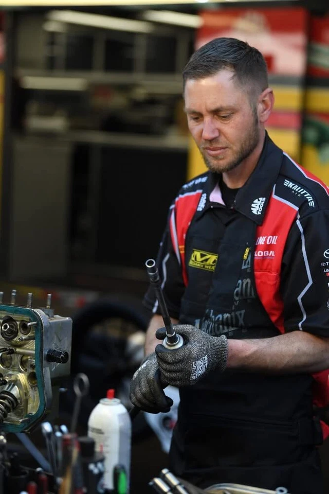 Mechanix Wear: Delantal de tienda - Delantal de alta resistencia con correas ajustables para un Foto 3 de 4