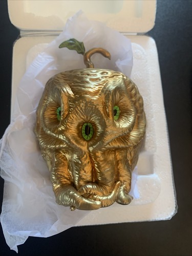 SDCC 2026 Exclusive Sideshow Cthulhu Gold Variant Apple Replica Limited to 500