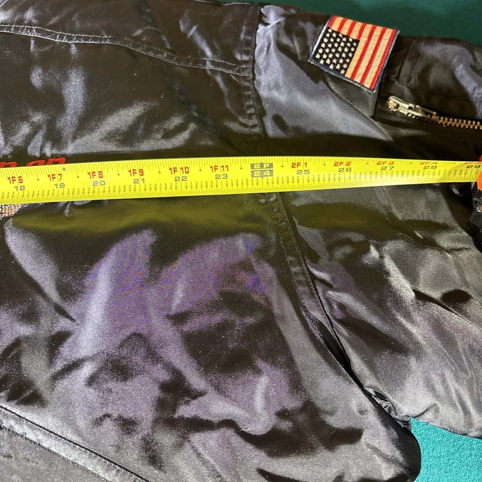 Chaqueta de bombardero de vuelo a presión vintage negra bandera de EE. UU. 2 caras bordada talla M Foto 2 de 4