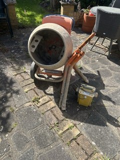 Belle 110V Cement Mixer with Transformer