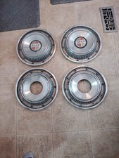 Jeep Wagoneer 1978 Set Of 4 Hubcaps 154x4