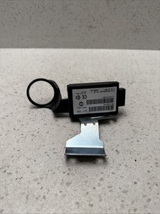 Chrysler / Dodge / Jeep IMMOBILIZER ANTI THEFT PATS TRANSCEIVER P05107054AB OEM