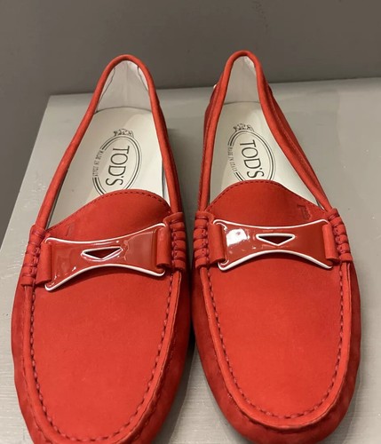 Tods Gommino size 5 Red Suede Driving 
