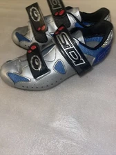 Sidi Mountain Bike Cycling Shoes Men’s size 39 W  US 6 EUC Silver Blue