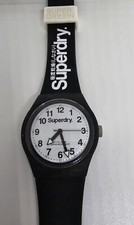 Superdry Orologio Analogueico Quarzo Uomo con Cinturino in Silicone SYG253BE