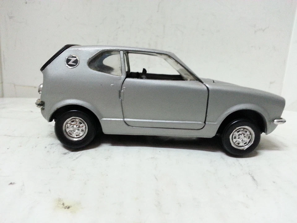 Honda Coupè Z scala 1:25 polistil S14 - Immagine 2 di 4