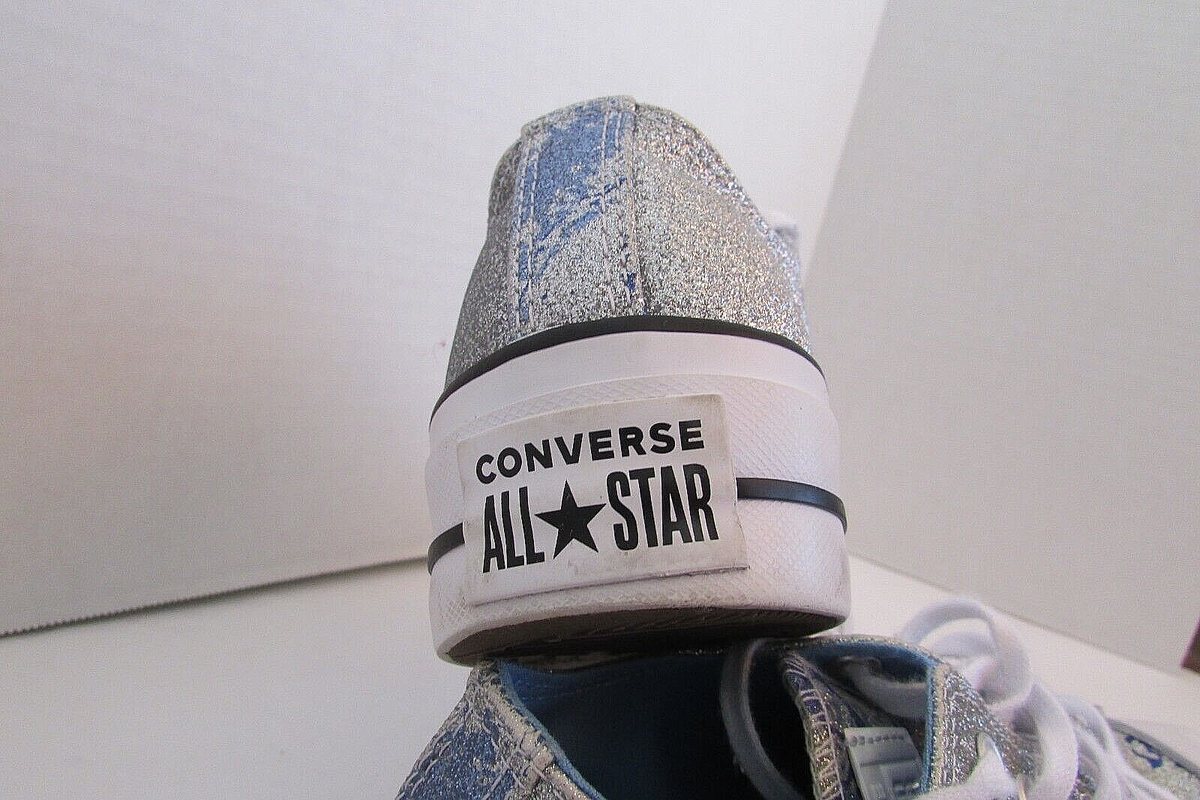 Size 7 - Converse Chuck Taylor All Star Lift Silver for sale