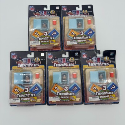  TeenyMates NFL Series 5 Locker Room Set 3 Figures 3 Lockers 5 Per Lot Sealed 