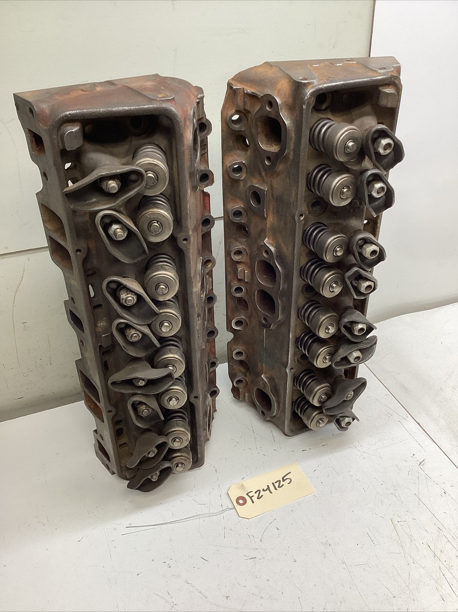 1962-1969 CHEVROLET 327/350 CAMEL HUMP CYLINDER HEAD SET 3973370 