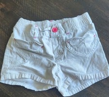 Carter  s Girl's Adorable White Elastic Shorts W/Heart Pockets Size 4 Pre-Owned