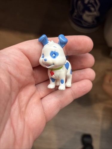 2002 Strawberry Shortcake Cupcake Berry Best Friend Dog Figure Strawberry Collar