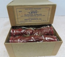 Mamelons d'allaitement en latex rouge NOS boîte de 12 Coshocton Ohio années 30 Pretty Products Inc