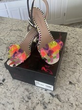 BETSEY JOHNSON STRAPY KOVE BLK  SANDAL WITH BLOCK HEAL SZ 8M ADORABLE
