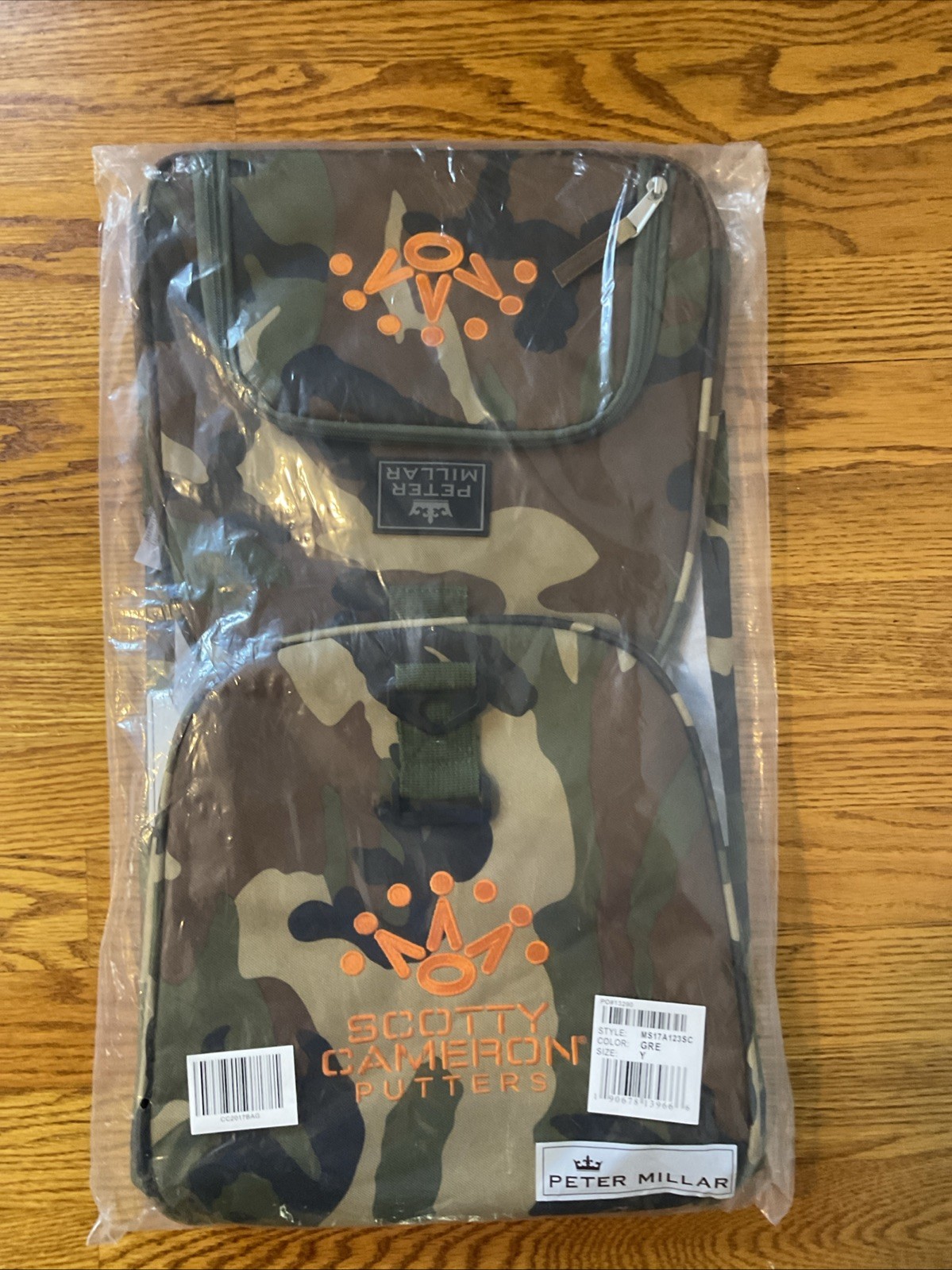 Scotty Cameron/Titleist Club Membership Camo Peter Millar Du