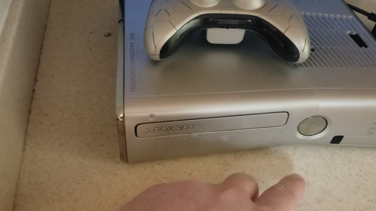 Microsoft anuncia las ediciones especiales de Xbox 360 y ‘Halo Reach