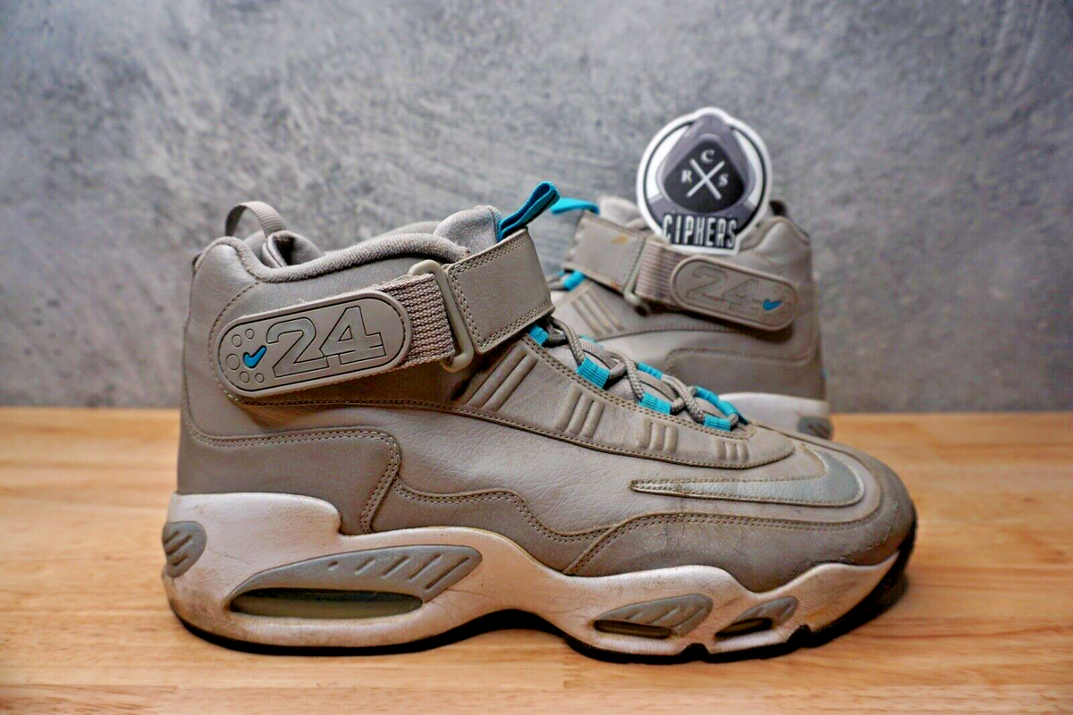 nike sacai waffle sail