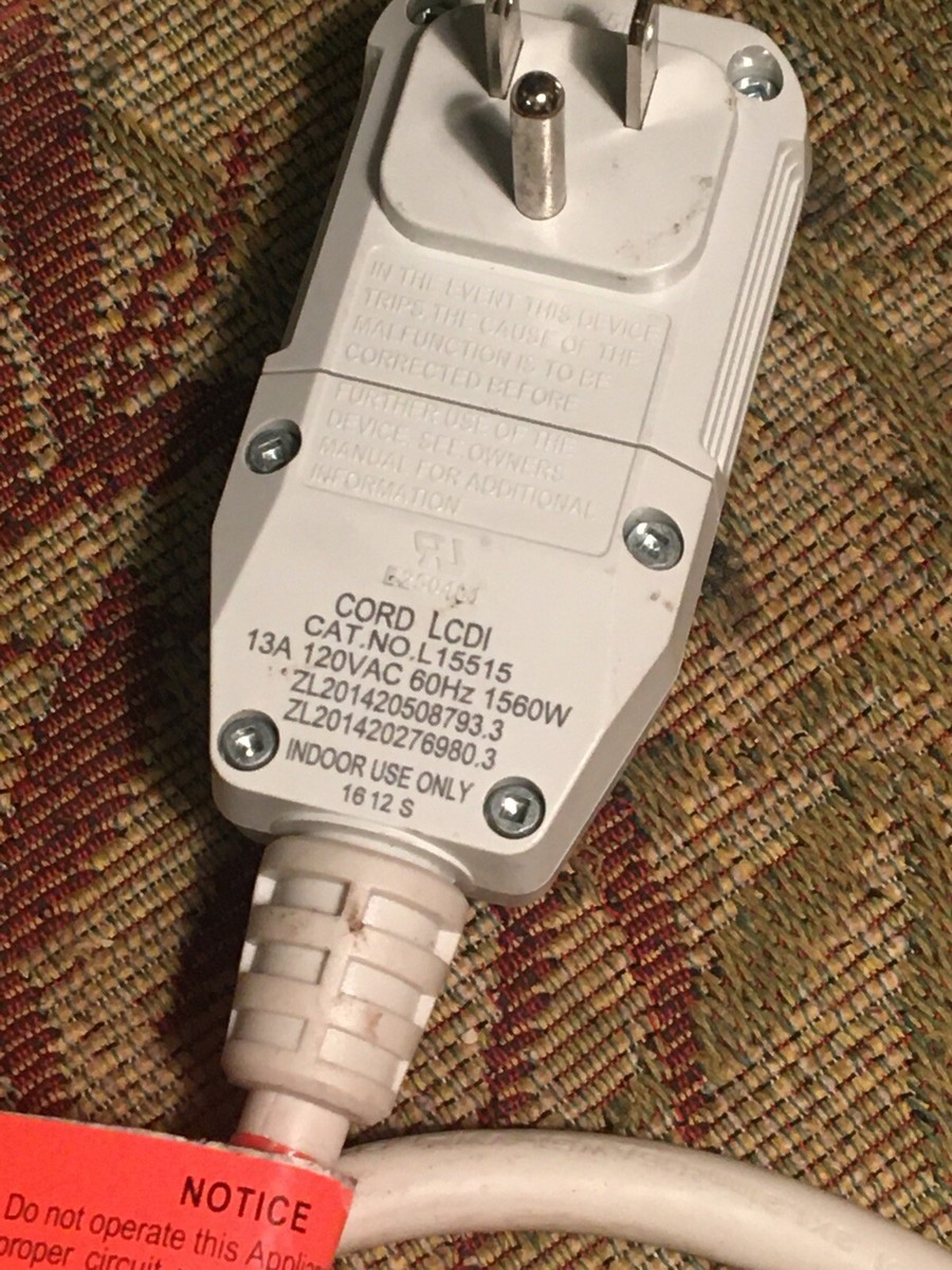 LCDI L15515 / 0651513LY / TOWER MFG 13A 120VAC 60 Hz 1560W Power