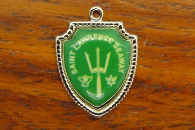 Vintage silver SAINT LAWRENCE SEAWAY TRIDENT GREAT LAKES SHIELD charm 20-43