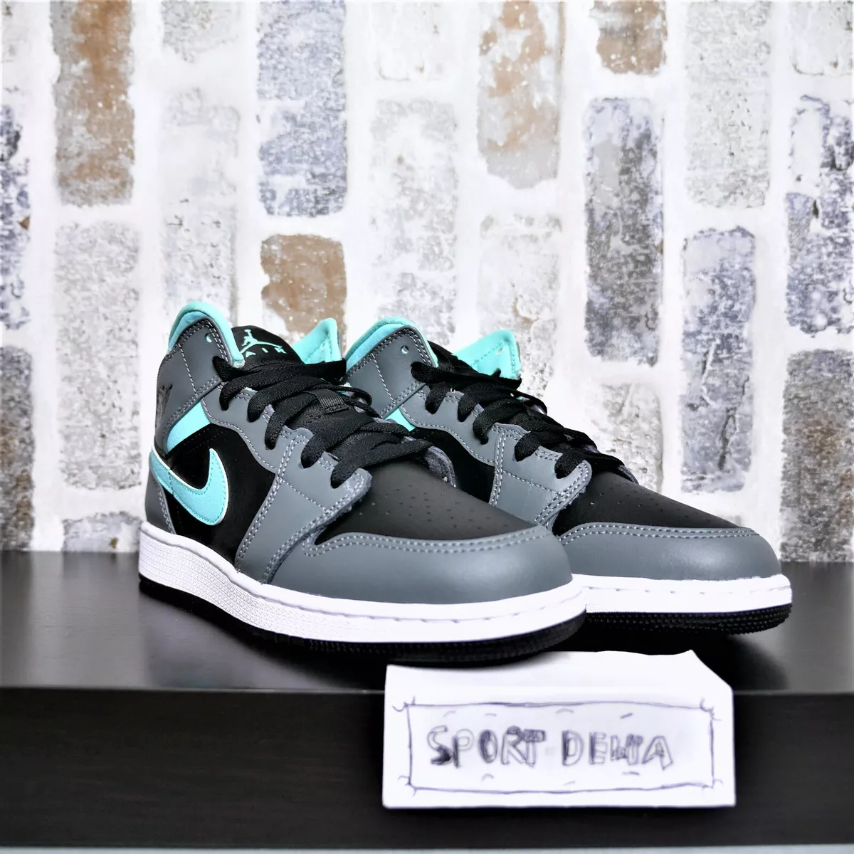 Jordan clearance 1 aqua