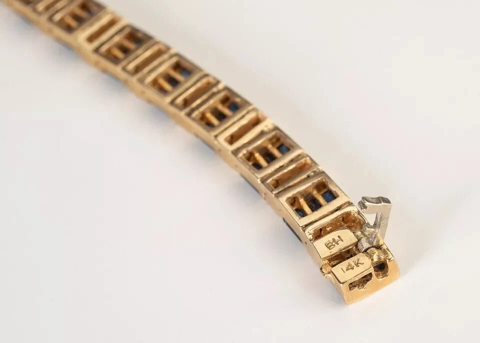 Brazalete Tenis Fila Zafiro Azul Simulado Baguette 8Ct Chapado en Oro Amarillo 14K Foto 4 de 4