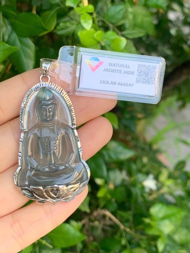 Collar colgante Buda Guan Yin tallado a mano jadeíta tipo A