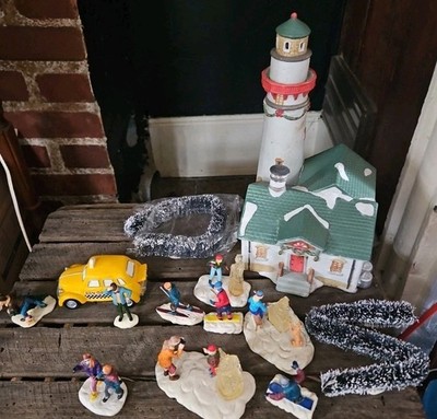 Vintage Lemax Christmas village Lot of 13 pieces.  