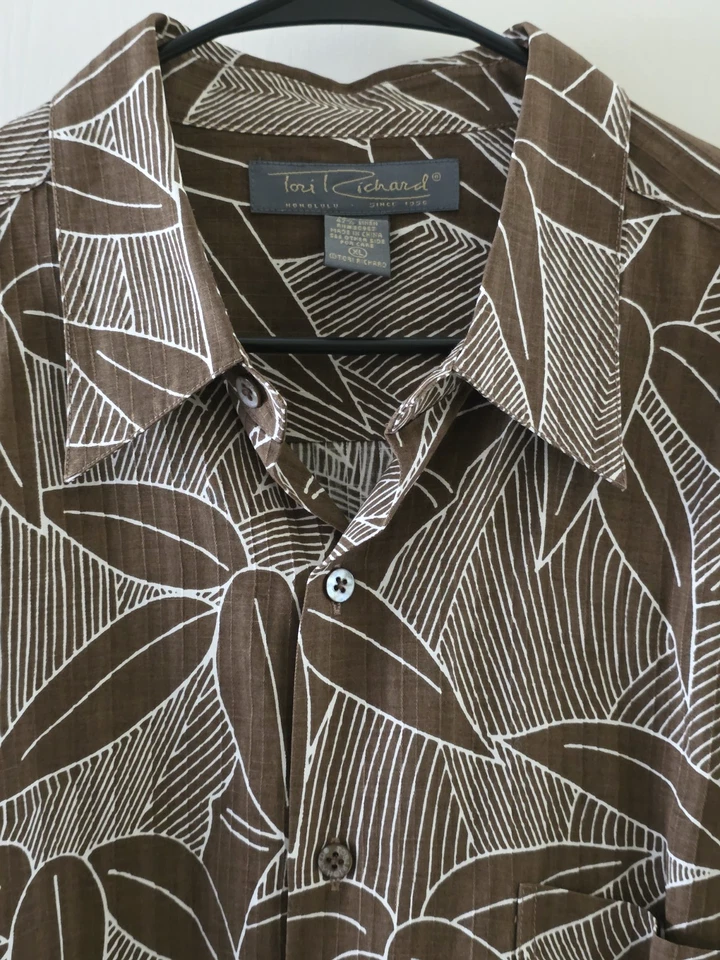 Camisa Hawaiana TORI RICHARDS Seda y Lino XL Marrón Blanco Diseños Foto 4 de 4