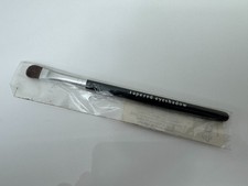 BARE MINERALS i.d. Bare Escentuals TAPERED SHADOW BRUSH 33077