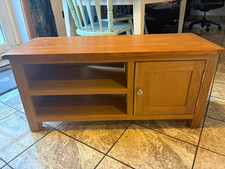 Freestanding TV Stand Oak Brown 2 Shelves 1 Hinged Door