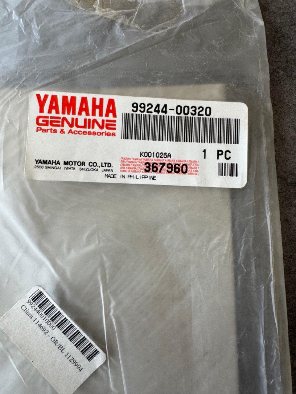 Sticker carenage Yamaha YZF-R1 2003 reference 99244-00320 pour remplacer un adhesif use