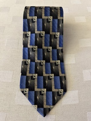 Robert Talbott Boardroom Clothier Blue Geometric Print Hand Sewn Silk