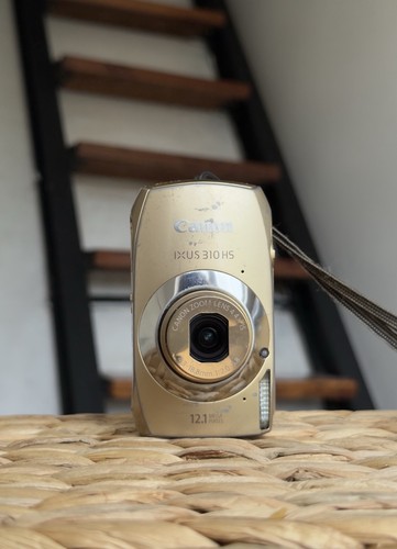 Canon IXUS 310 HS/IXY 31 Compact Digital Camera 12.1 MP Gold SD Card Touchscreen - Picture 13 of 14