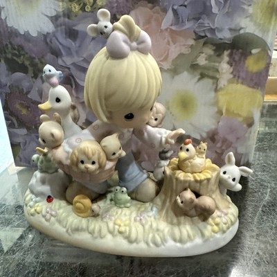 Precious Moments PM002 Collecting Friends Along The Way 2000 Members Only 