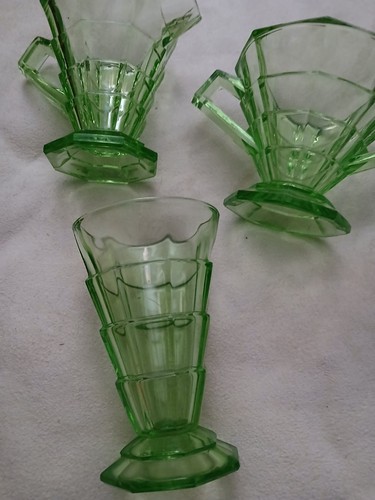 Vintage Green Depression Open Sugar and Creamer Set - Picture 4 of 9