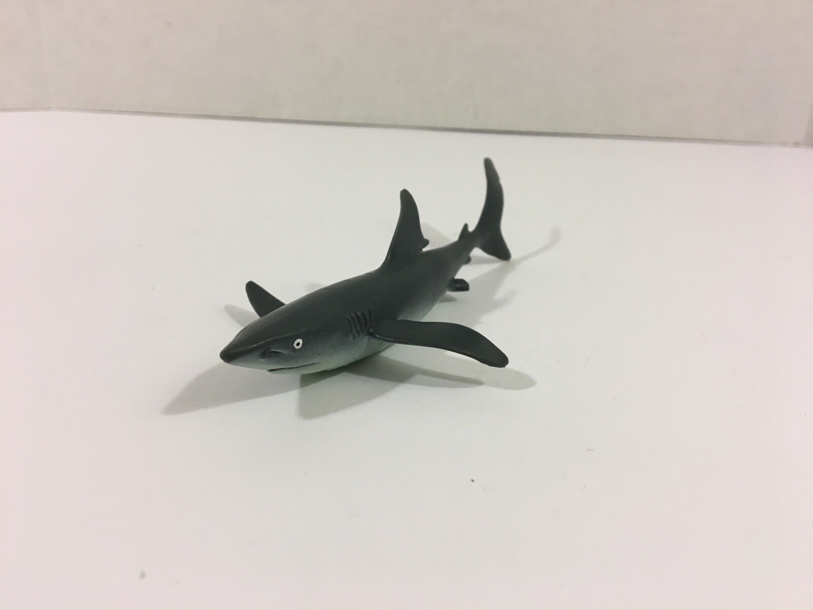 schleich shark