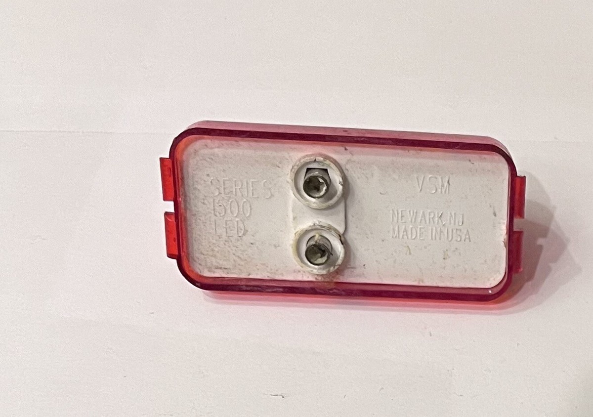 Led Truck Lite Model 33 94340C