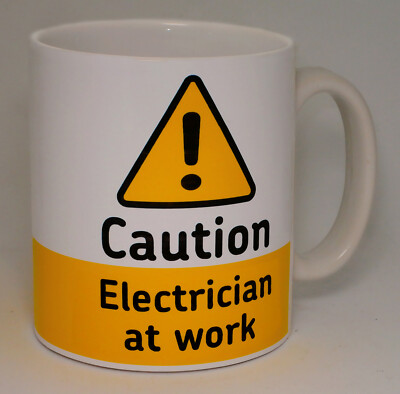 Vorsicht Elektriker bei der Arbeit Becher kann Funke Elektroingenieur Geschenk personalisieren