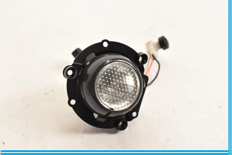 2003-2009 HUMMER H2 Front Aftermarket Fog Lamp - Image 2 of 4