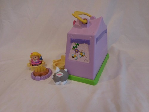 Fisher Price Little People Camping Adventure with Accessories and Bunny Rabbit - Picture 6 of 7
