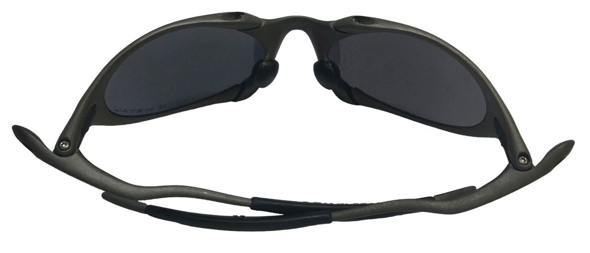 Oakley Romeo X-METAL Sunglasses Black Iridium Men's Rubber Gray