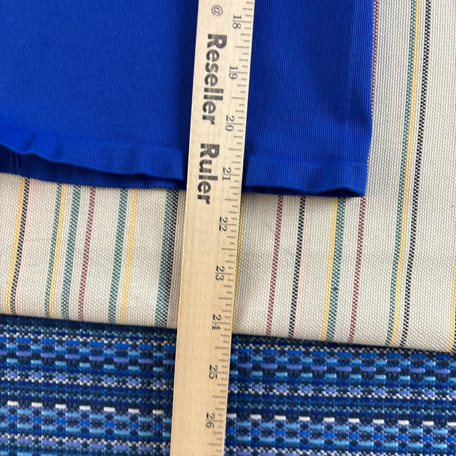 OQQ Shirt Womens Medium Blue Long Sleeve Seamless Athletic Compression Top